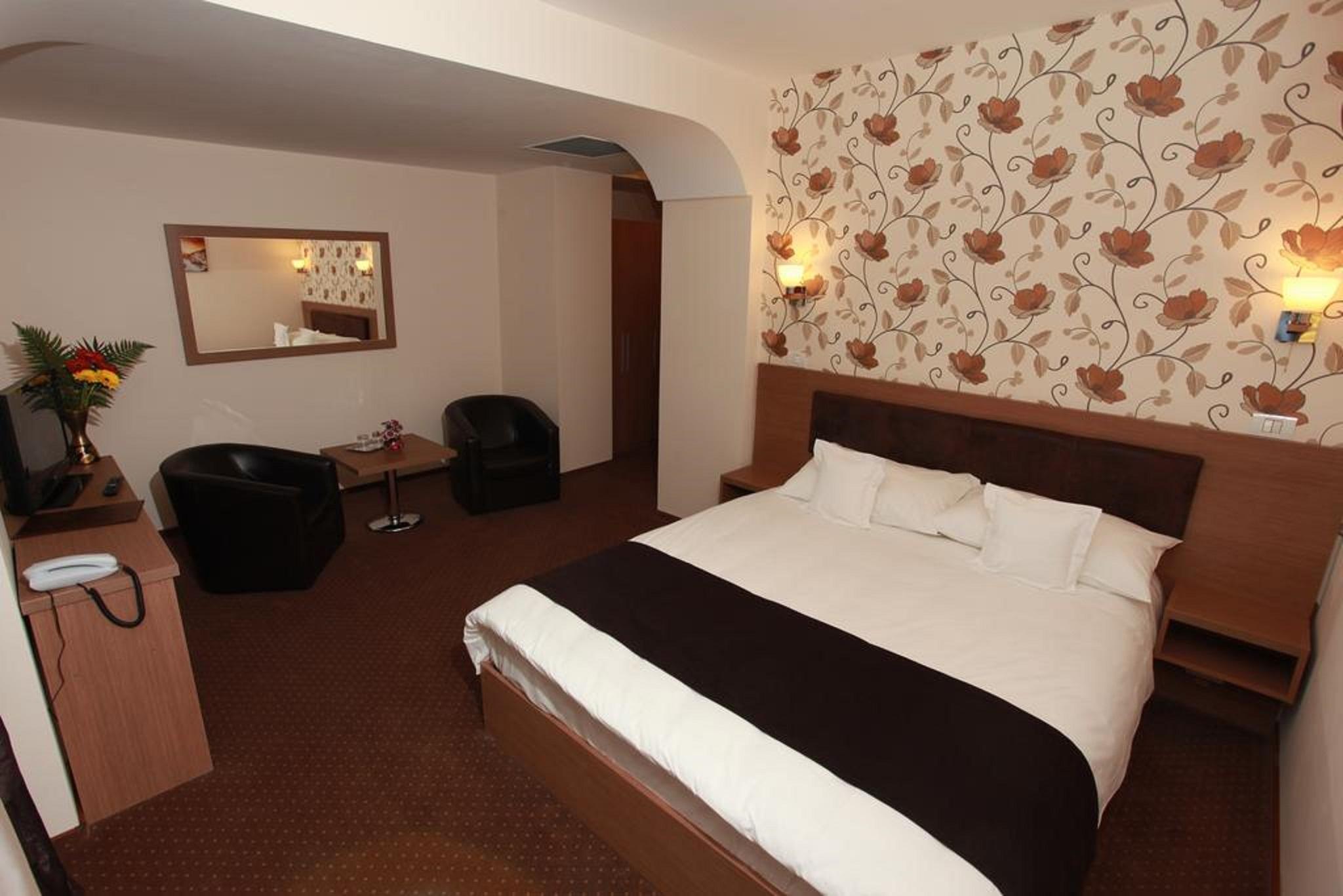West Plaza Hotel Boekarest Buitenkant foto