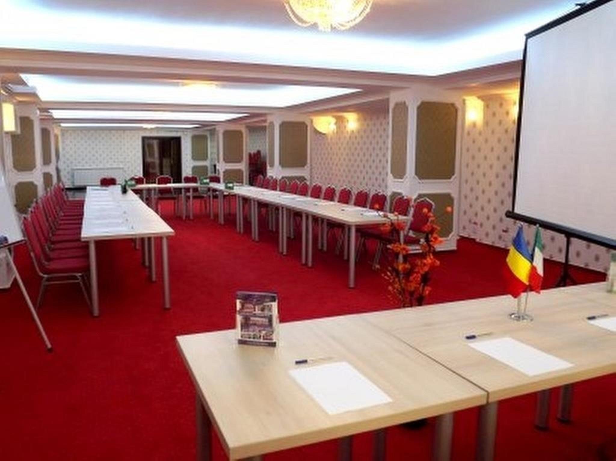 West Plaza Hotel Boekarest Buitenkant foto